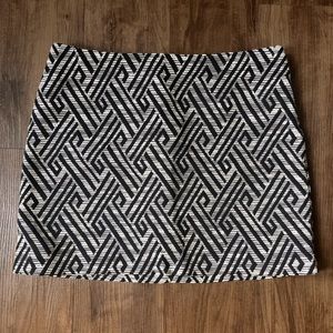 H&M stitched design mini skirt